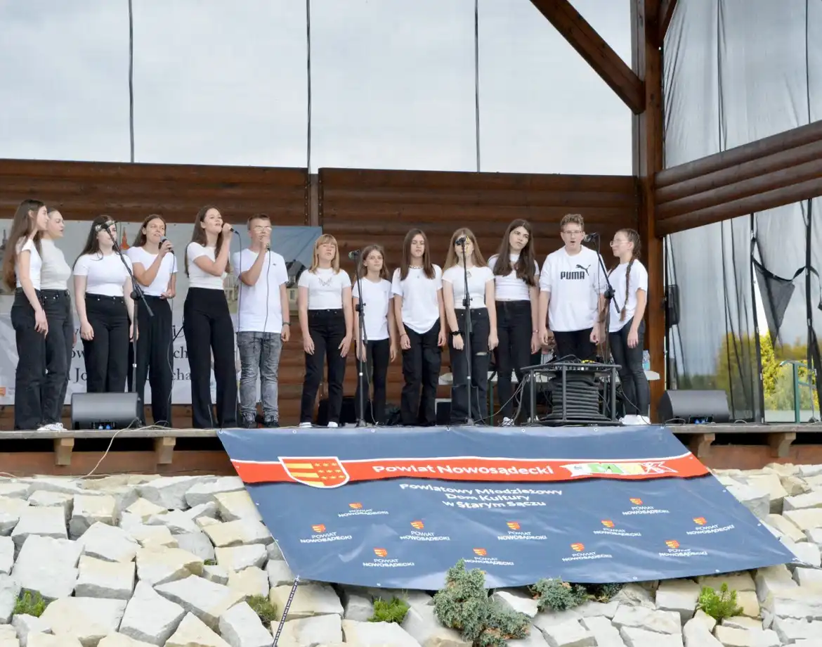 Stary Sącz: XXXVIII Wojewódzki Festiwal Zespołów Artystycznych