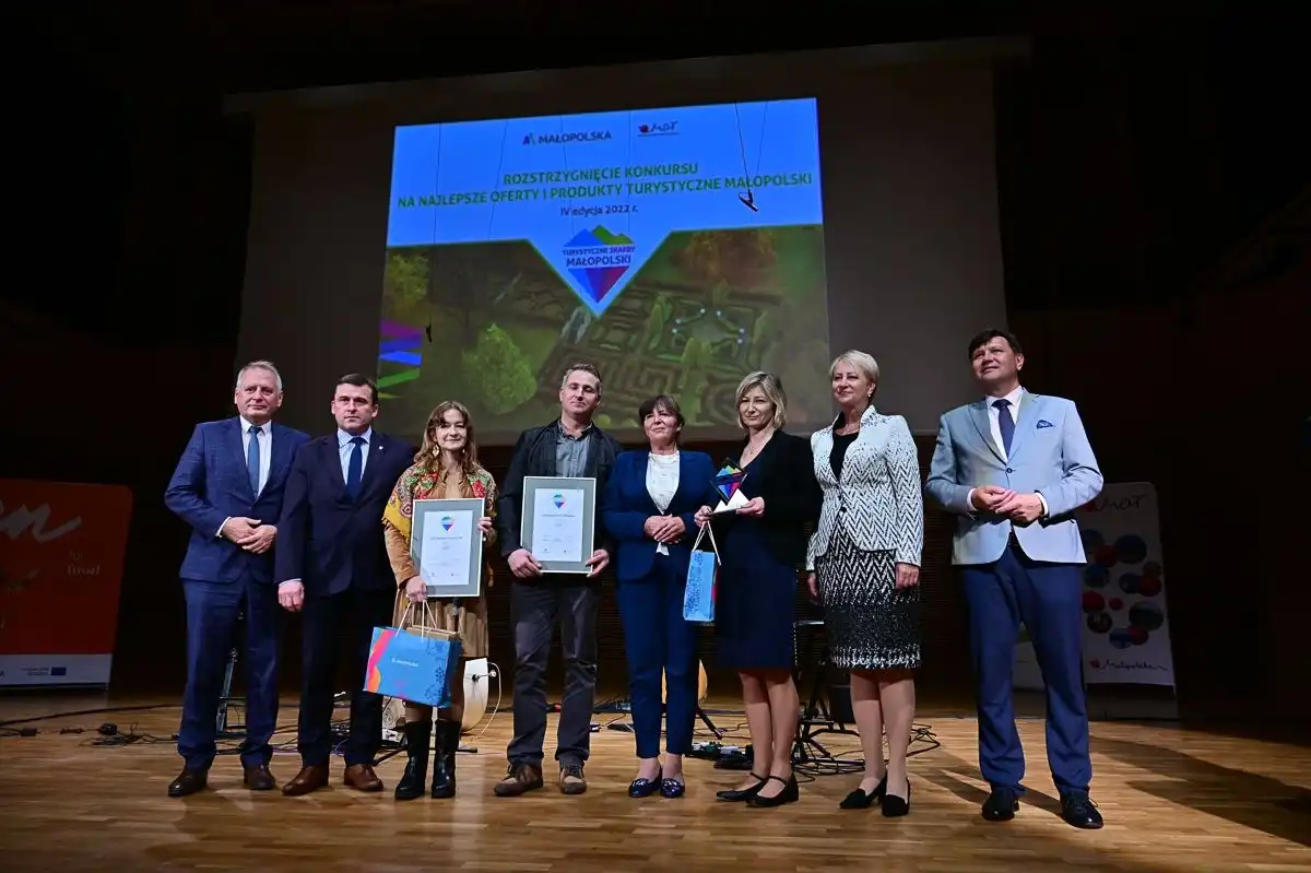 Zwycięzcy i wyróżnieni w tegorocznym konkursie Turystyczne Skarby Małopolski nagrodzeni