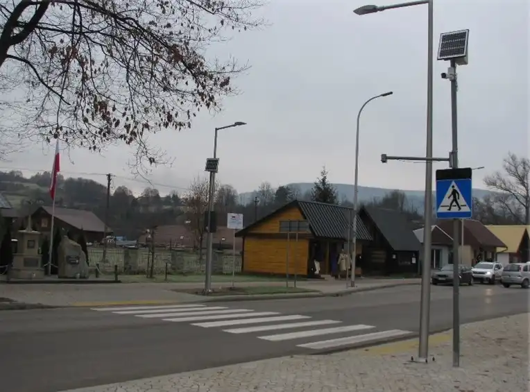 Poprawi się bezpieczeństwo pieszych na drogach powiatu limanowskiego