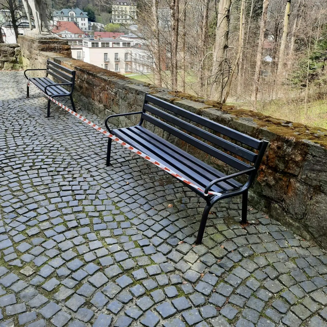 Parki, chodniki i inwestycje. Wiosenne prace w uzdrowisku