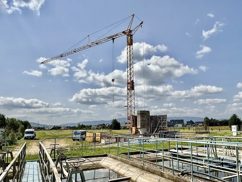 Nowoczesna inwestycja w Świniarsku. Sądeckie Wodociągi budują osadnik koagulacyjny