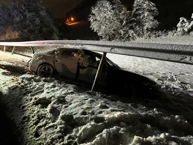 Powrót zimy na Sądecczyźnie. Interweniowali strażacy