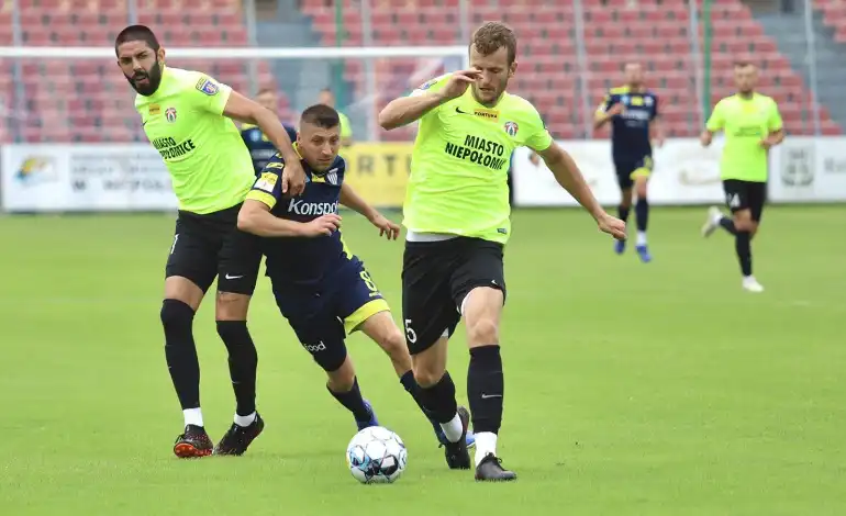 Pewna wygrana Sandecji w sparingu z Puszczą Niepołomice