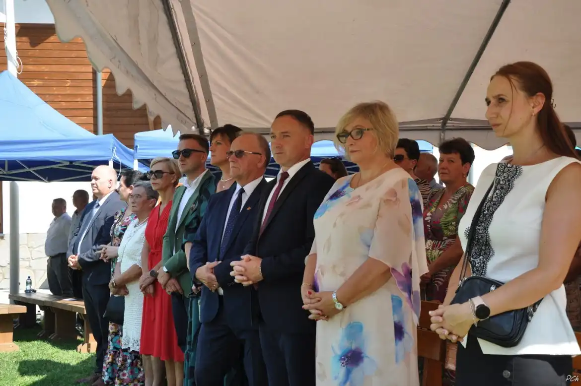 Barwne dożynki w Ptaszkowej