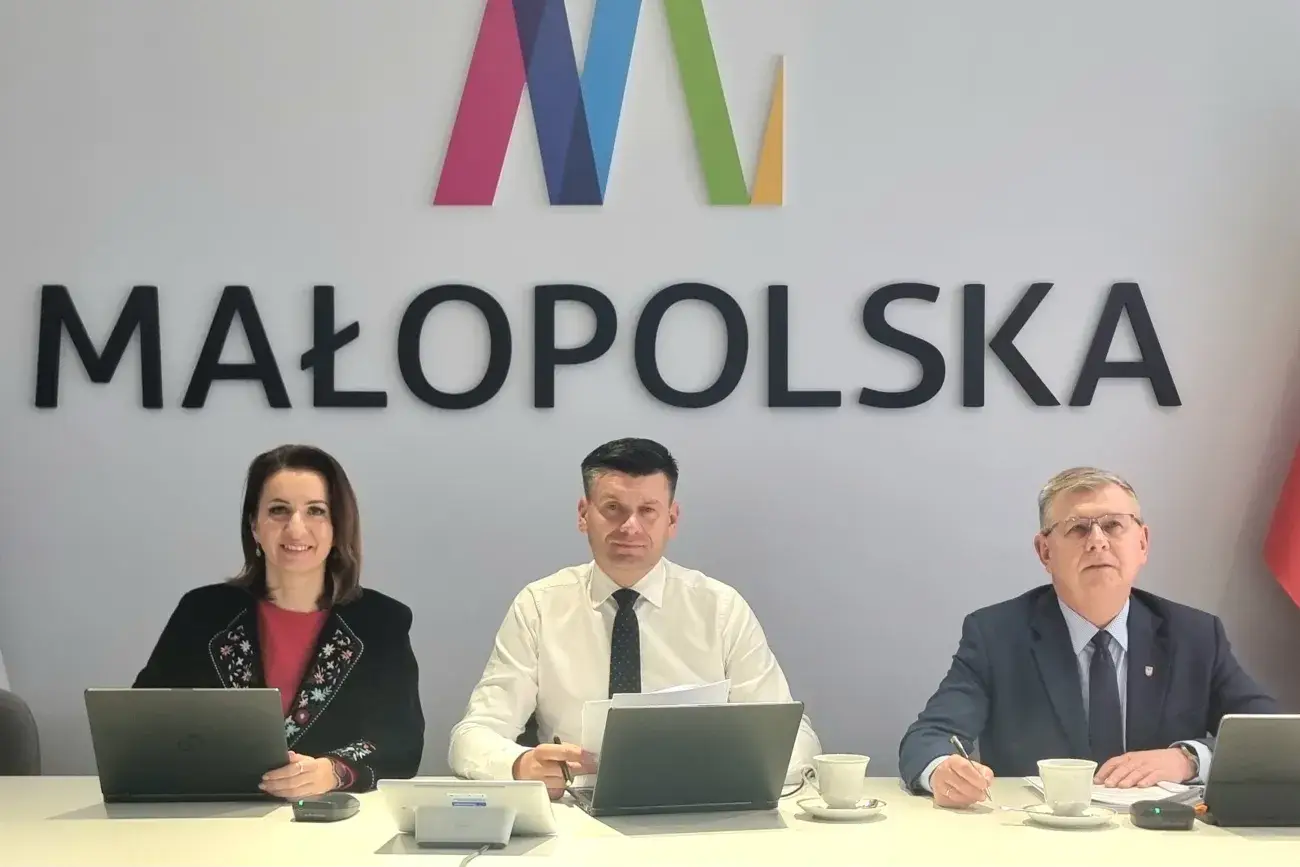 Ponad 88 mln zł dla Małopolski. Są pieniądze na azbest, ratownictwo i usługi społeczne