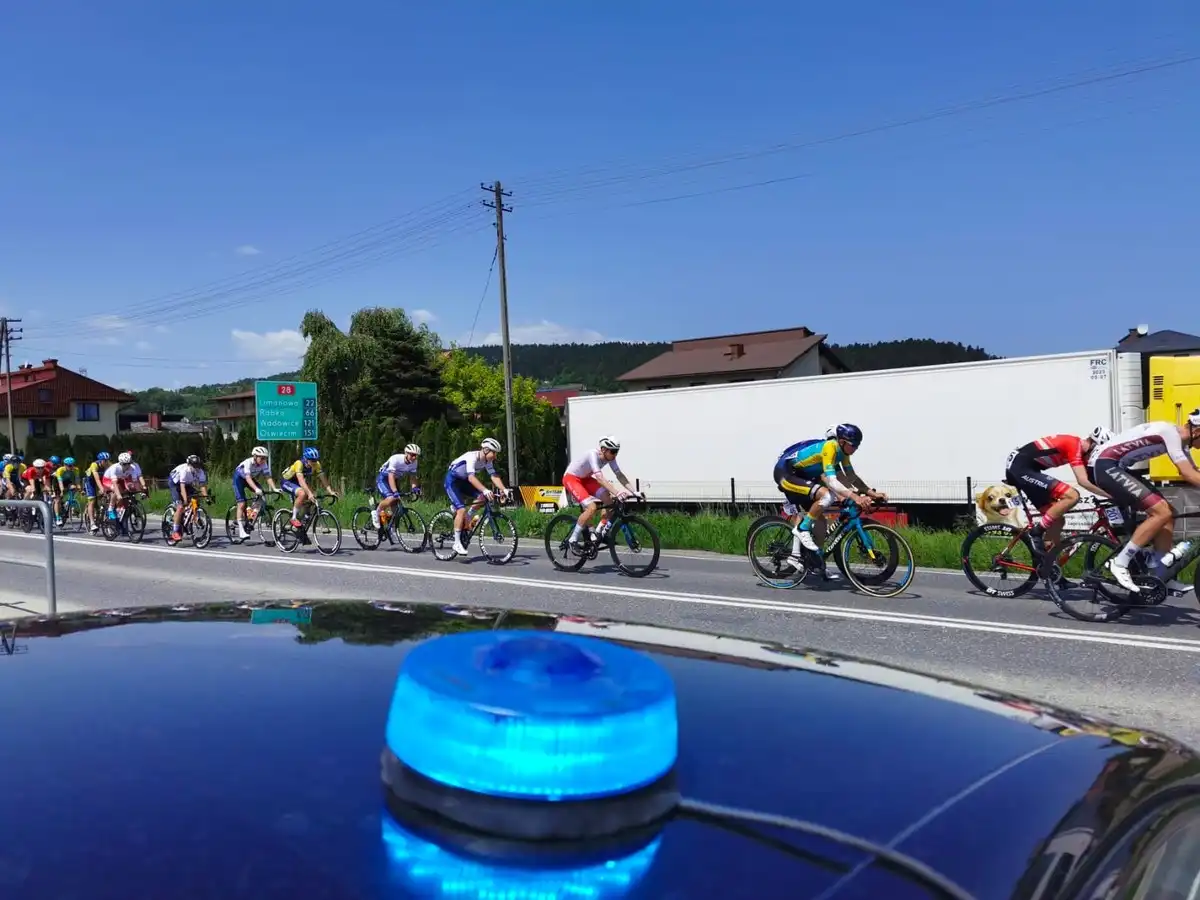 Sądeccy Policjanci zabezpieczali Orlen Wyścig Narodów