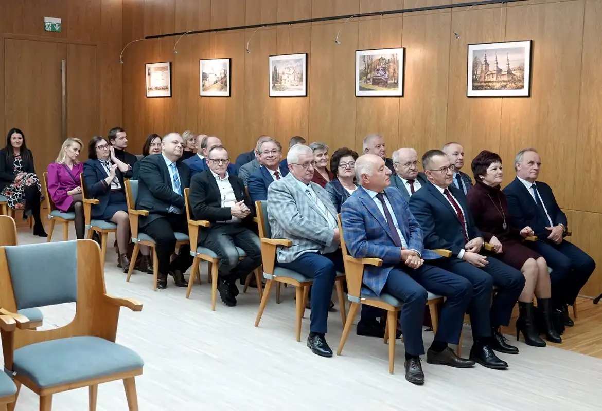 Nagrody starosty z okazji Powiatowego Dnia Działacza Kultury i Sportu