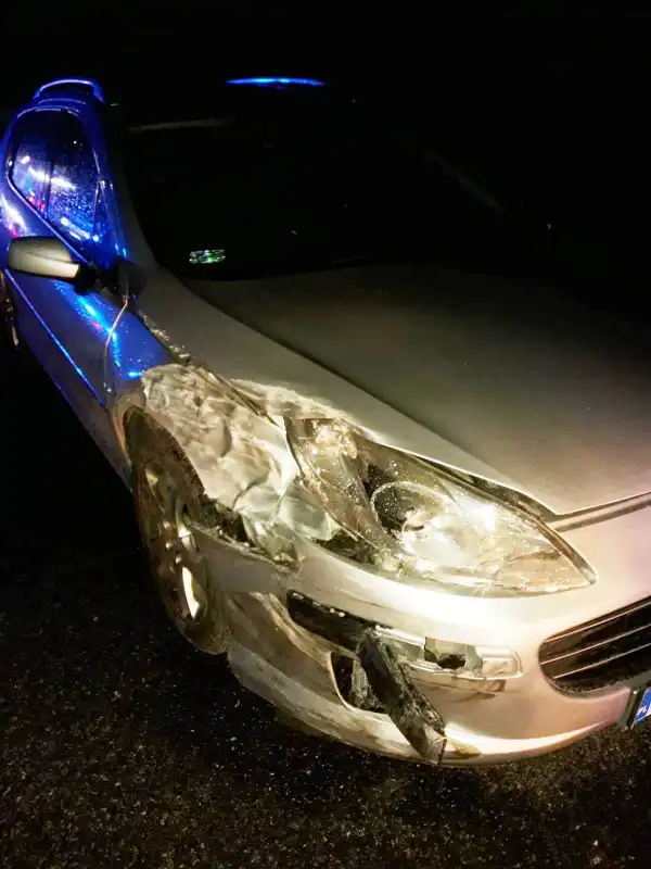 W Barcicach zderzyły się dwa pojazdy osobowe. Jednego z kierowców nie było na miejscu zdarzenia