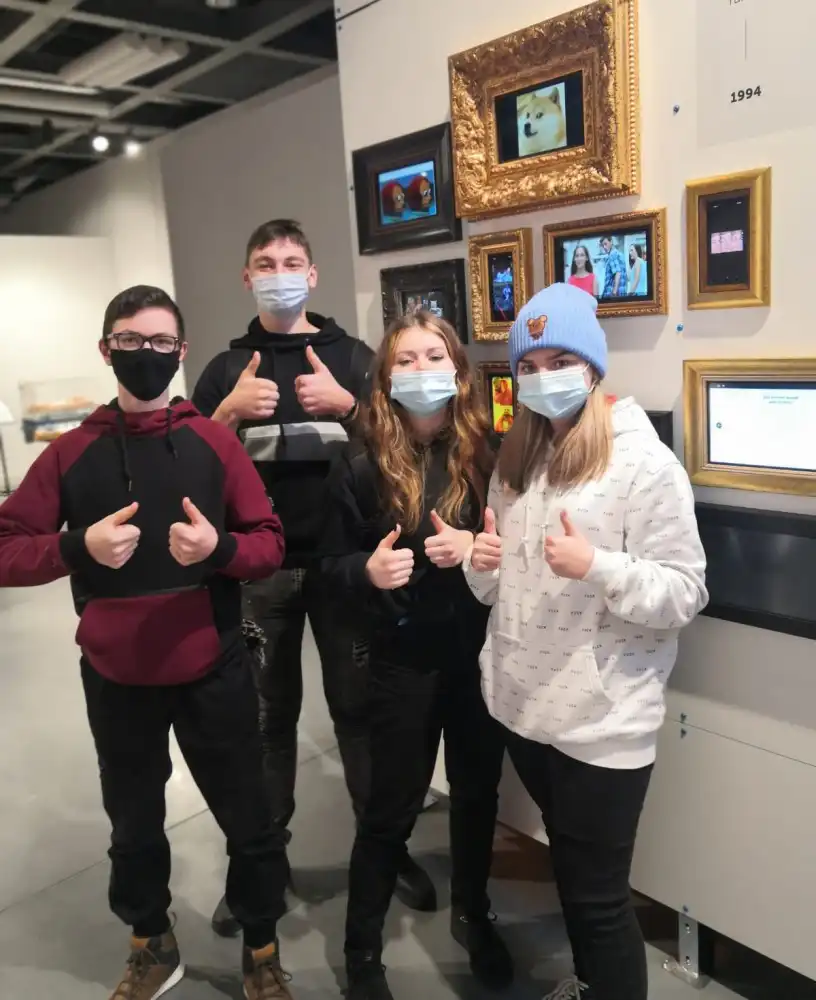 Uczniowie z ZS w Marcinkowicach poznawali Polskę