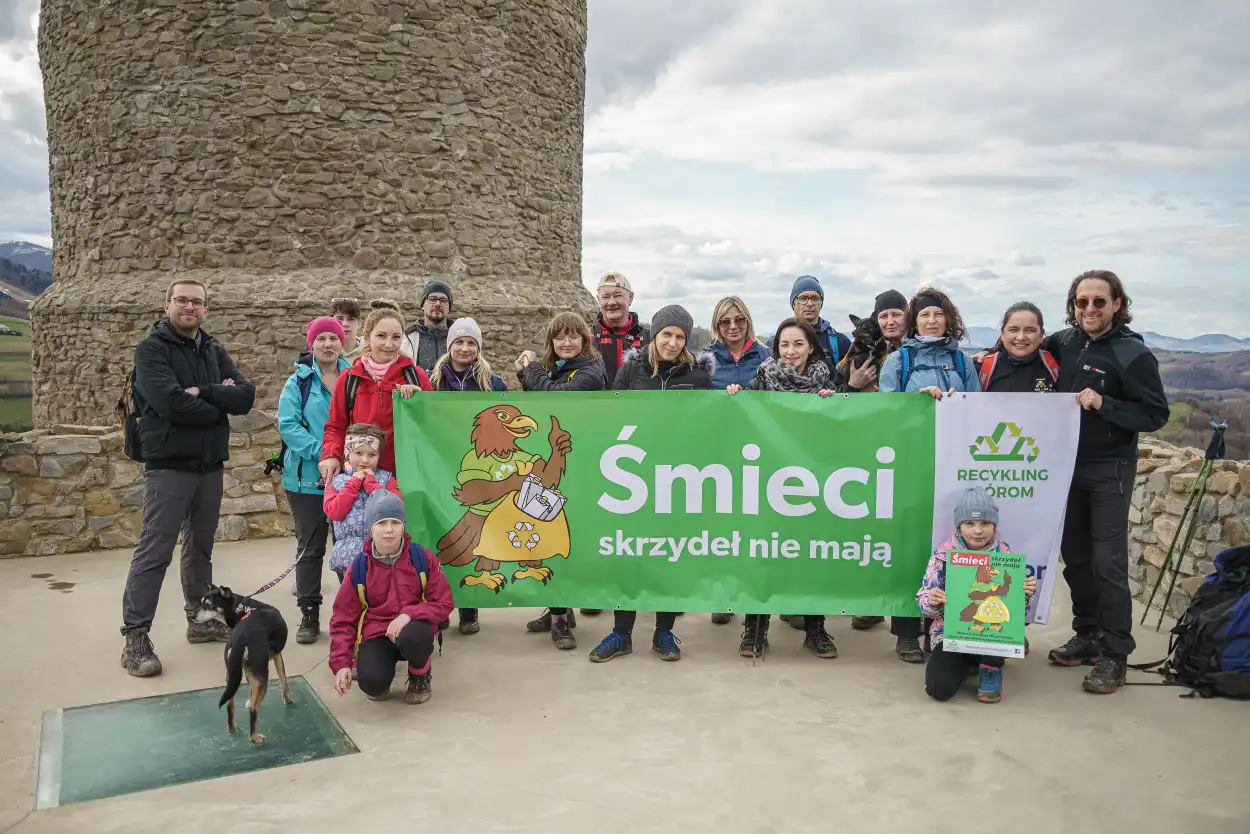 Akcja "Śmieci skrzydeł nie mają" po finale