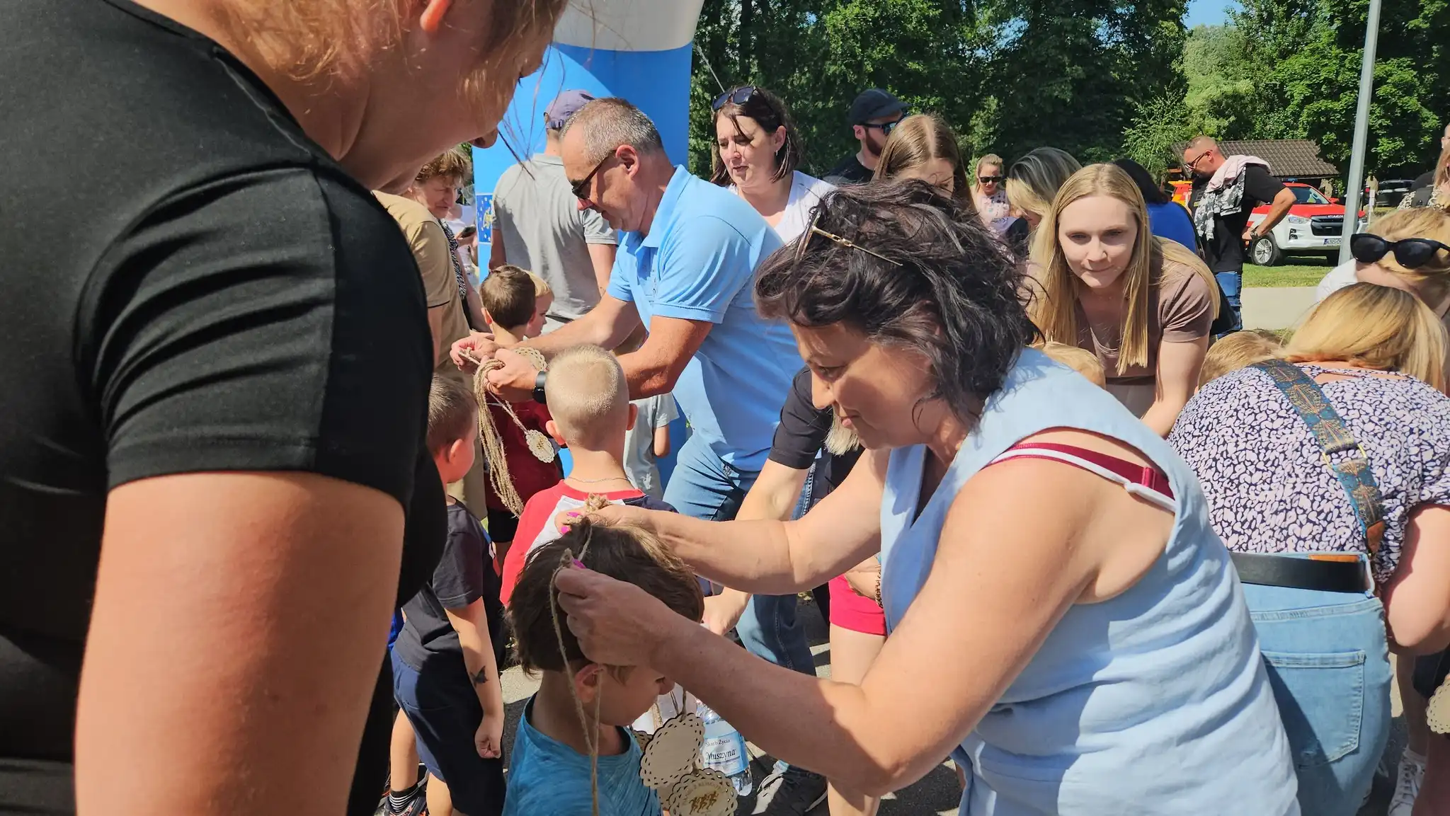 Wakacje rozpoczęte z przytupem. Piknik nad Dunajcem w Łącku pełen atrakcji