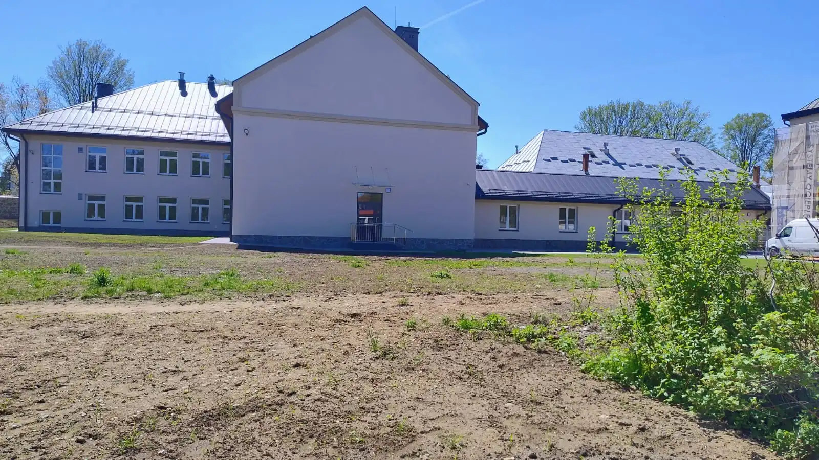 Basen w Starym Sączu coraz bliżej