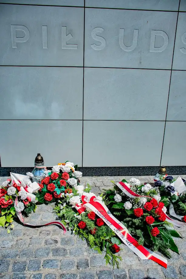 Nowy Sącz uczcił 90. rocznicę śmierci Józefa Piłsudskiego