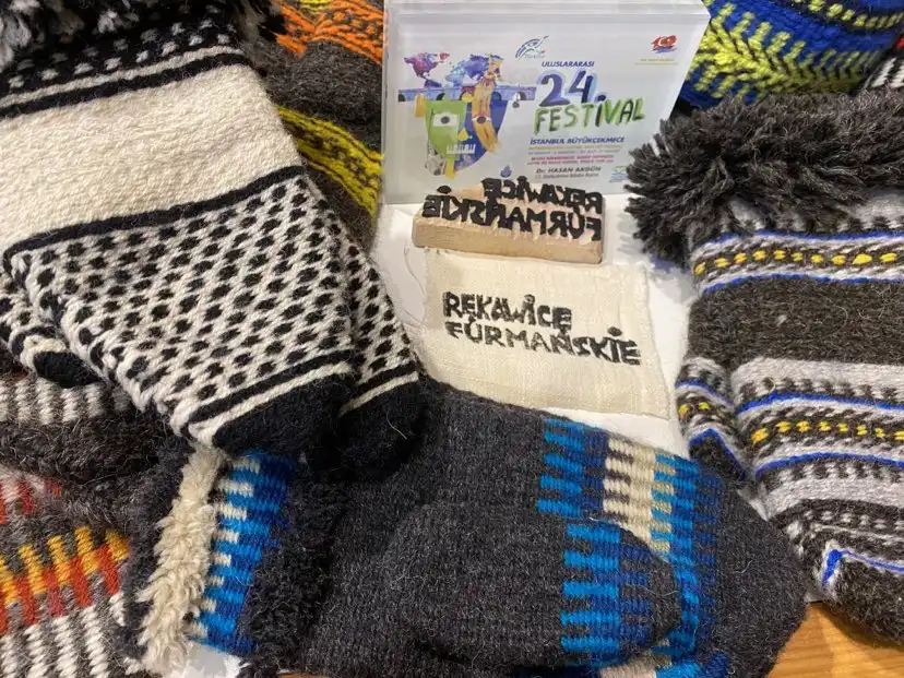 Rękawice furmańskie dotarły do Turcji