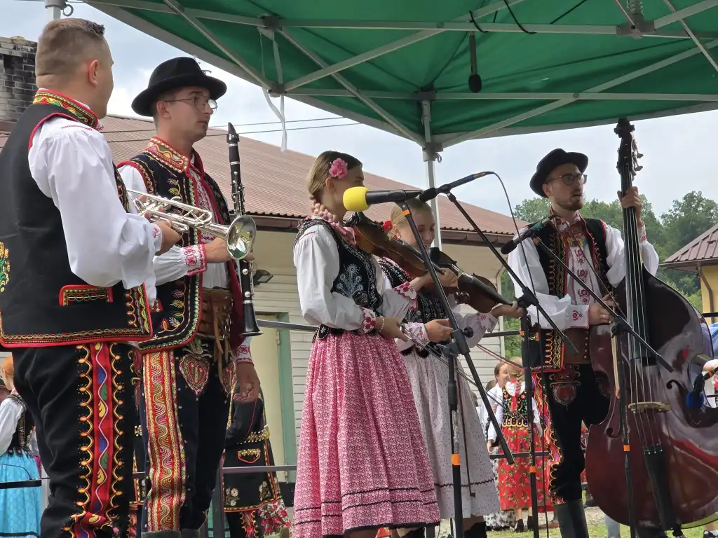 IV Piknik w Roztoce. Święto wspólnoty i tradycji