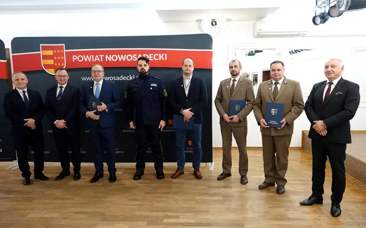 Starosta nowosądecki podziękował służbom za dobrą współpracę