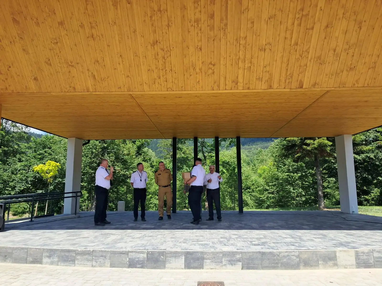 XIII Powiatowy Zlot Młodzieżowych Drużyn Pożarniczych w Łabowej. Strażacka pasja i integracja młodzieży