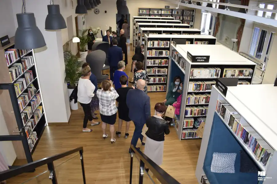 W Bieczu uroczyście otwarto wyremontowany budynek Biblioteki
