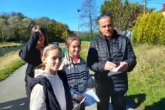 Bezpieczeństwo na drodze w Limanowej. Uczniowie Szkoły Podstawowej nr 2 w akcji