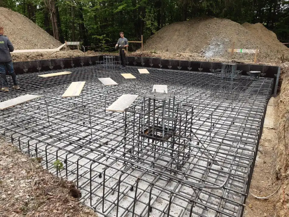 Trwa budowa wieży widokowej na górze Kamionna