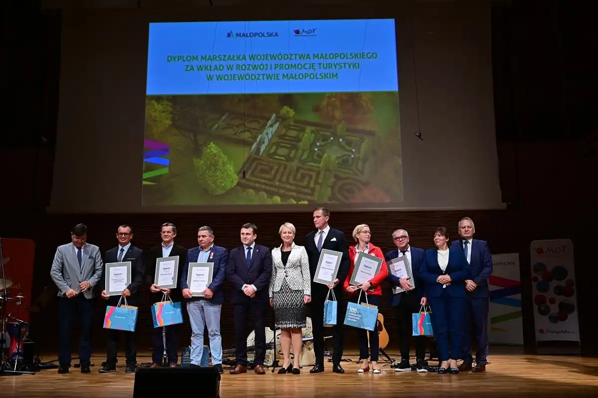 Zwycięzcy i wyróżnieni w tegorocznym konkursie Turystyczne Skarby Małopolski nagrodzeni