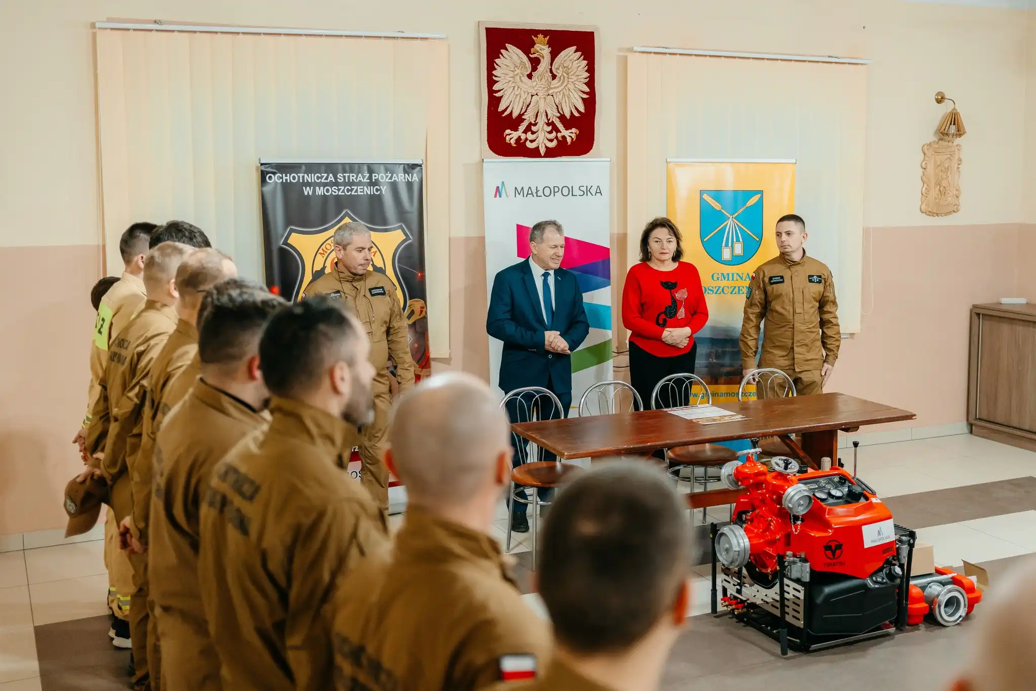 Ważna inwestycja w bezpieczeństwo. Nowy sprzęt dla OSP Moszczenica