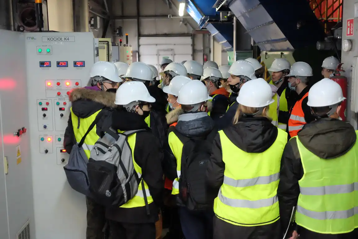 Uczniowie sądeckiego "Elektryka" odwiedzili MPEC