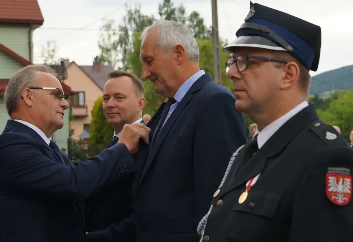 Dodatkowy sprzęt ratowniczy dla OSP Ptaszkowa