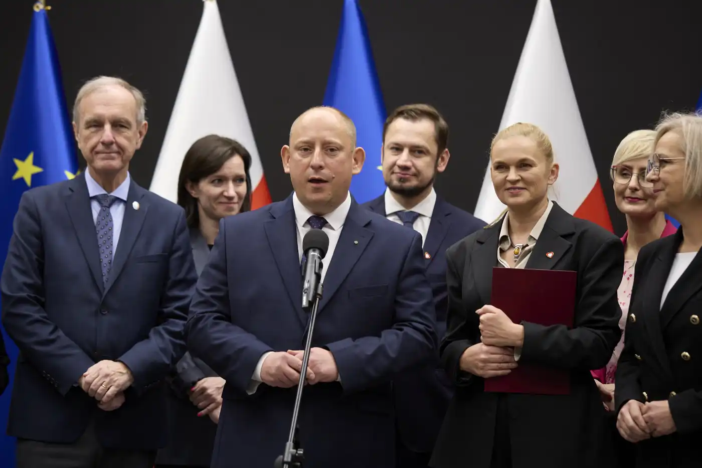 Konferencja Barbary Nowackiej i wojewody małopolskiego Krzysztofa Klęczara. Barbara Nowak odwołana