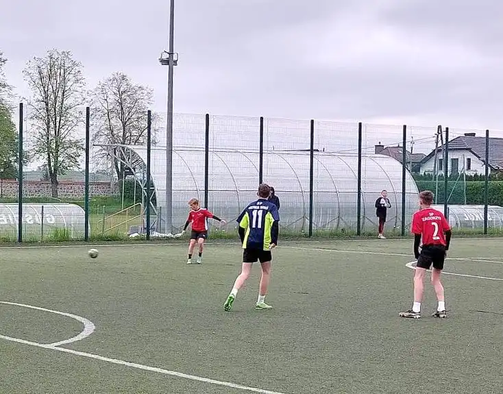 Igrzyska Młodzieży Szkolnej w piłce nożnej. Najlepsi chłopcy z Kamionki