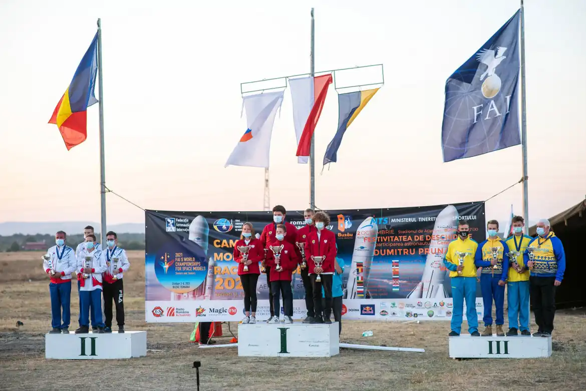 Drużyna z Muszyny Mistrzem Świata w modelach kosmicznych