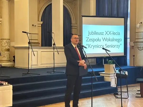 Dwudziestolecie Zespołu Wokalnego "Kryniccy Seniorzy". Jubileusz pełen wzruszeń i nagród