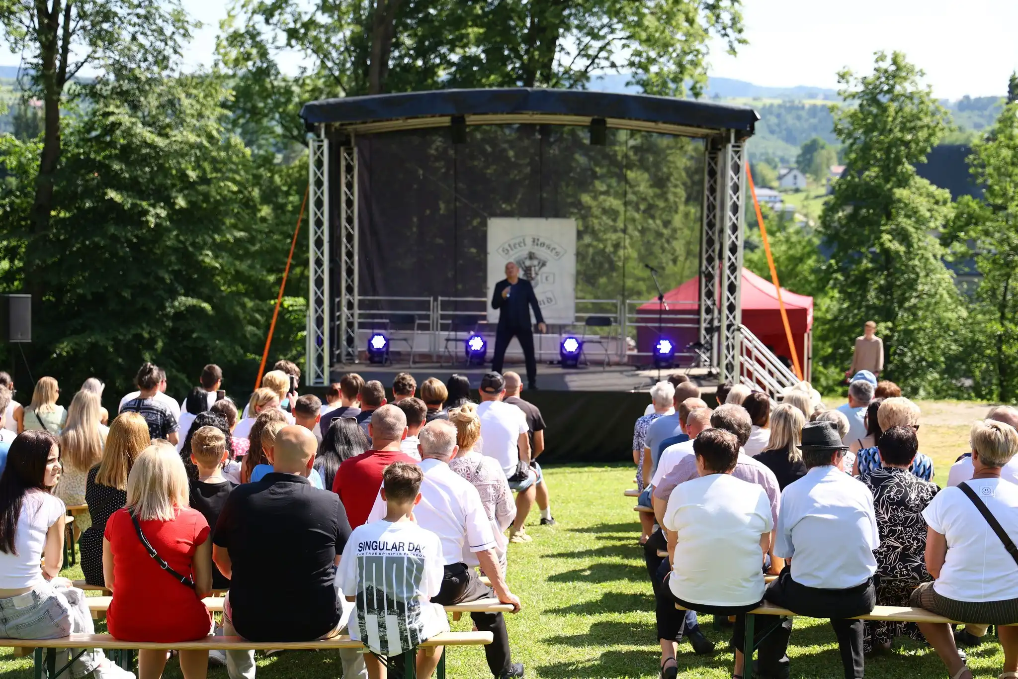 Motocyklowy Piknik Rodzinny w Korzennej przyciągnął tłumy i emocje