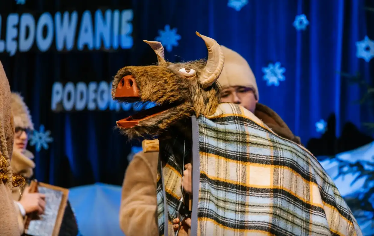 Pastuszkowe Kolędowanie w Podegrodziu. 29. edycja pełna młodzieżowego ducha