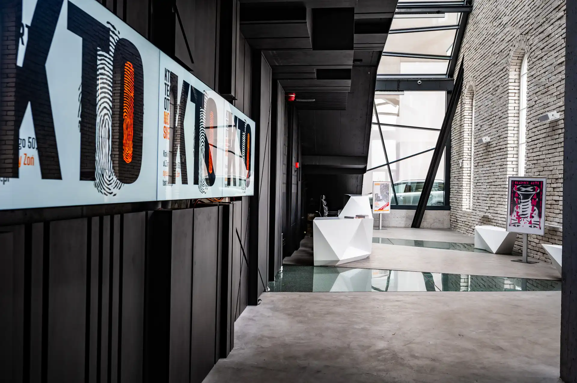 Zwycięzcy Salonu Architektury 2024. Teatr KTO w Krakowie i innowacyjny Park & Ride w Starym Sączu