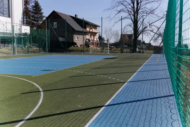Coraz bliżej końca budowy obiektów sportowych w Miłkowej