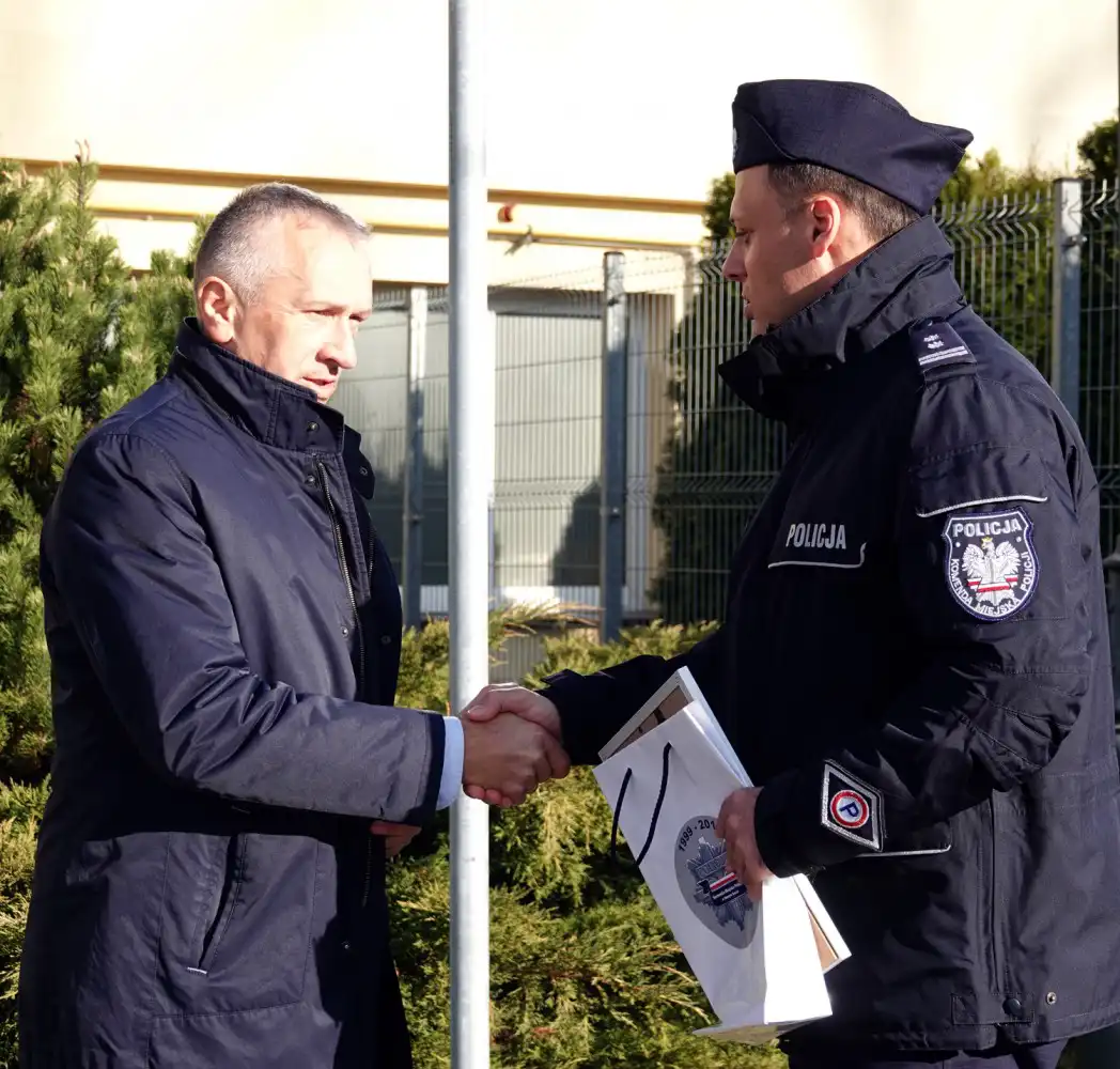 Starosądeccy policjanci mają nowy radiowóz