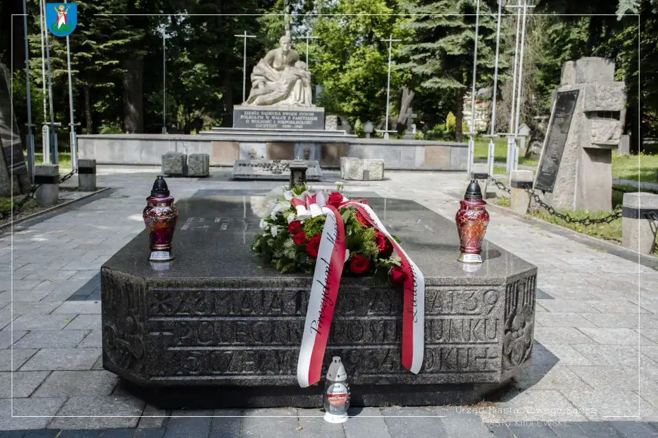 Nowy Sącz: Władze miasta uczciły pamięć generała Bronisława Pierackiego