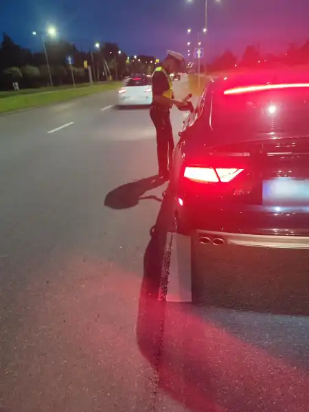 Kolejne weekendowe działania sądeckiej drogówki. Policjanci ujawnili ponad 20 wykroczeń drogowych