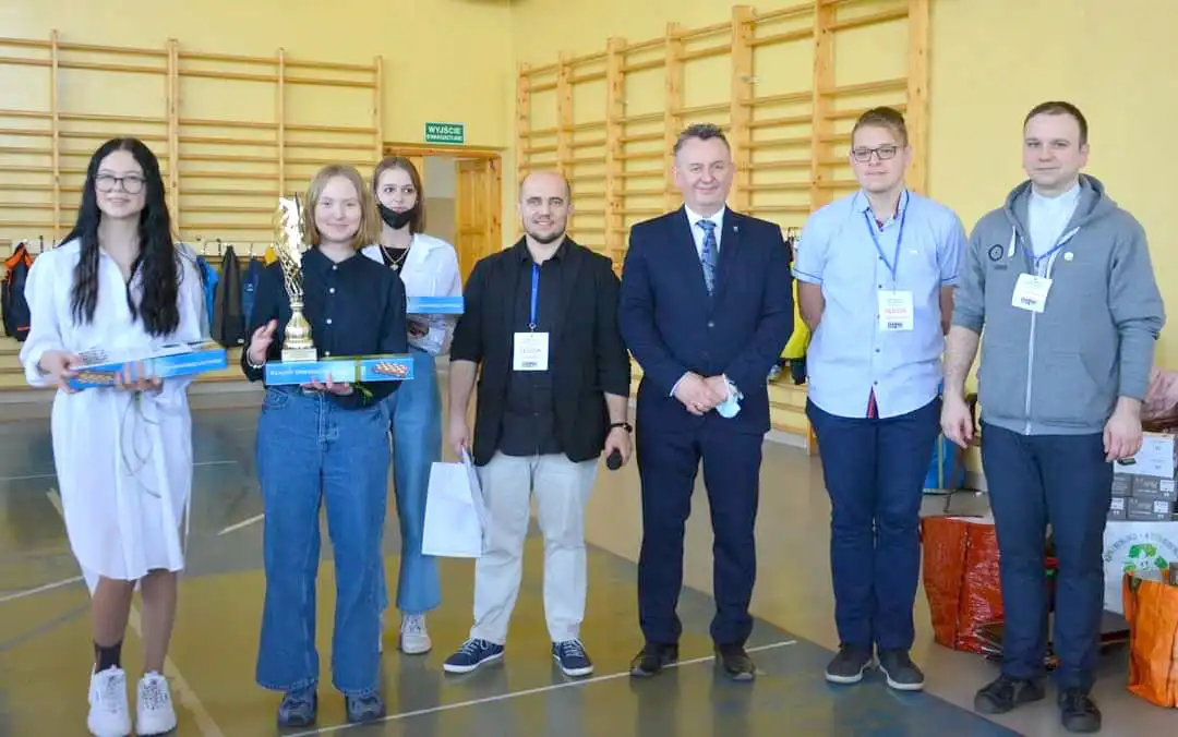 Uczniowie LO w Starym Sączu na podium w Szachowych Mistrzostwach Gminy Stary Sącz