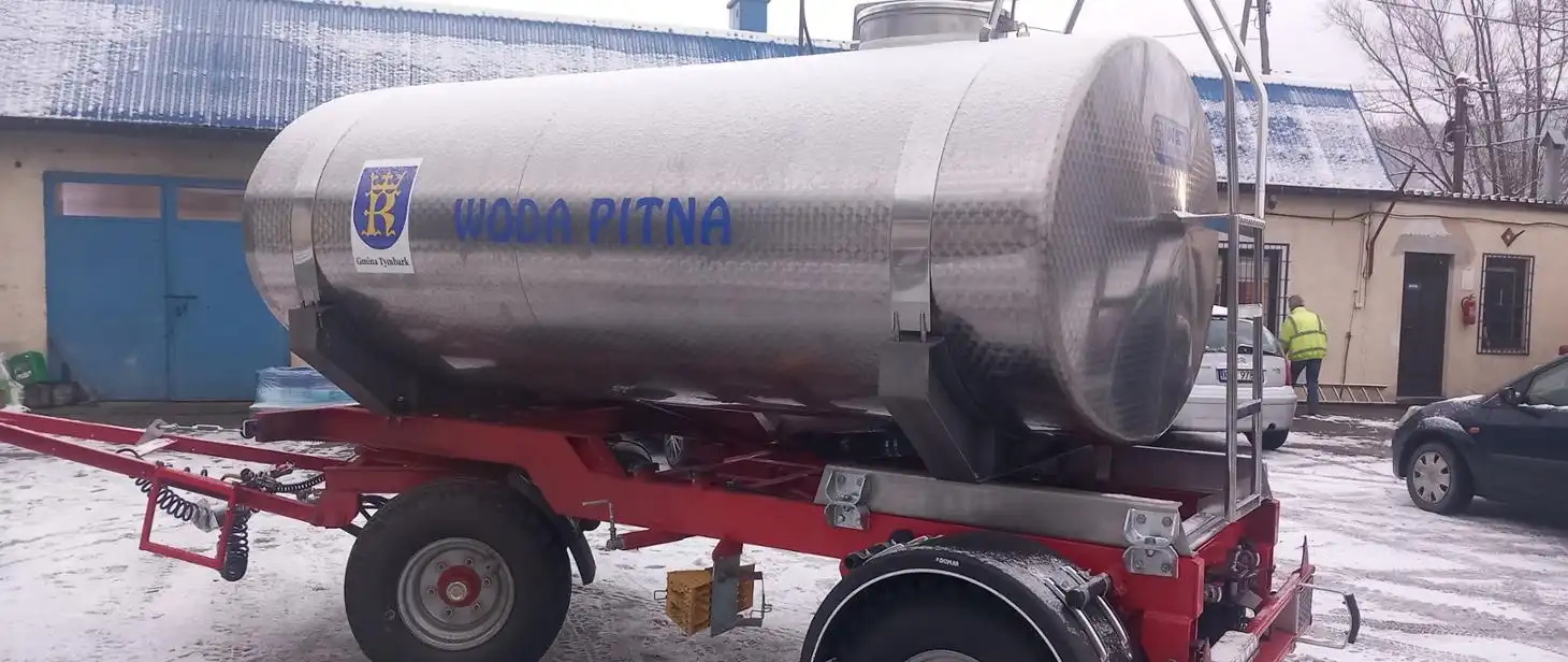Nowa cysterna do transportu wody w Tymbarku