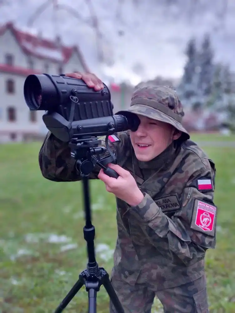 Młodzież z ZS w Marcinkowicach doskonaliła umiejętności strzeleckie