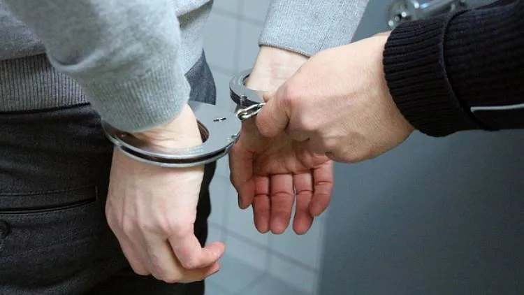 Łabowa: Znęcał się nad żoną i znieważył Policjantów. Agresywny 55-latek tymczasowo aresztowany