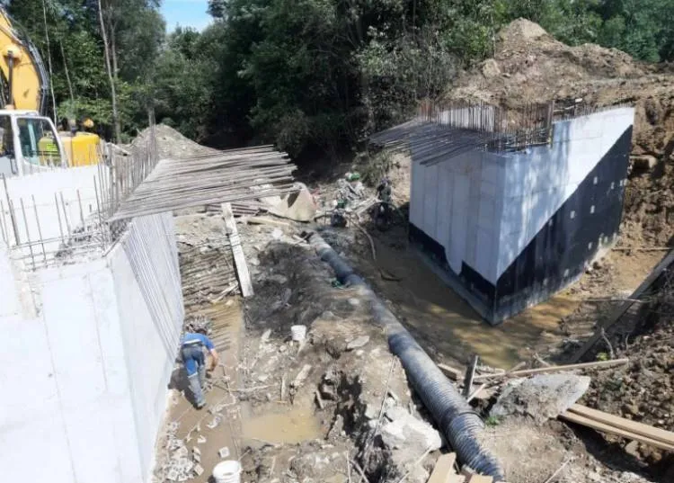 Kończą się prace związane z budową mostu w Korzennej