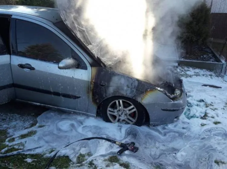 pożar samochodu osobowego Nowy Sącz