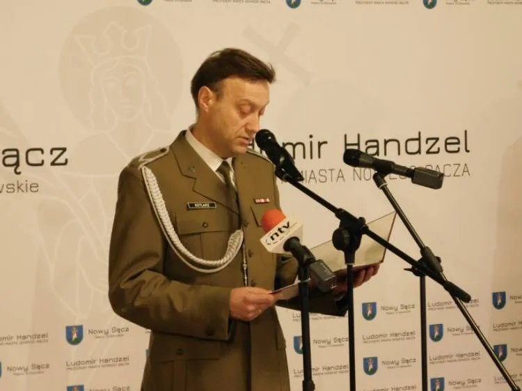 wręczenie patentu oficerskiego Nowy Sącz