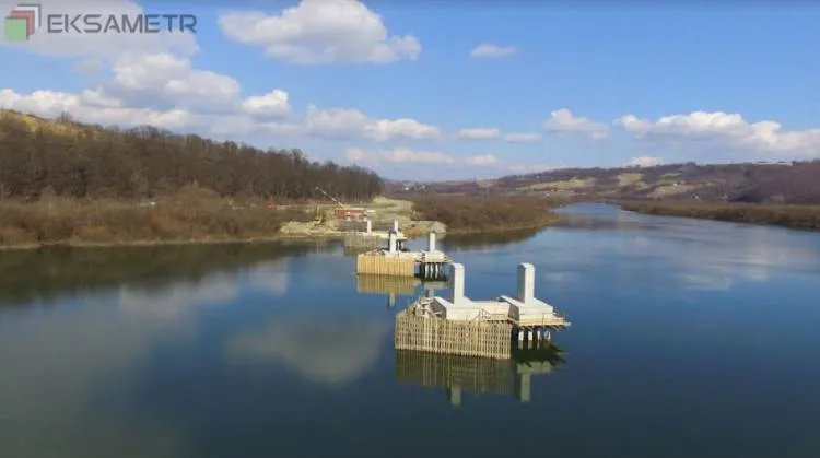 budowa mostu w Kurowie