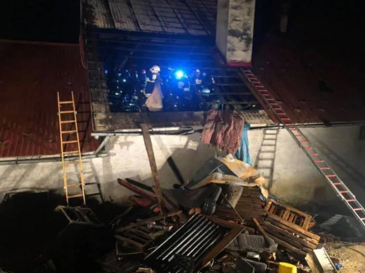 pożar budynku gospodarczego w Janczowej