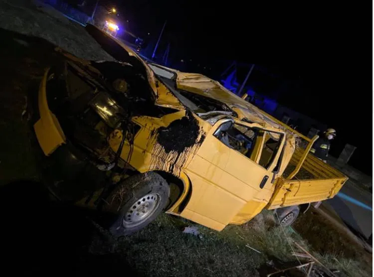 dachowanie samochodu osobowego Łostówka