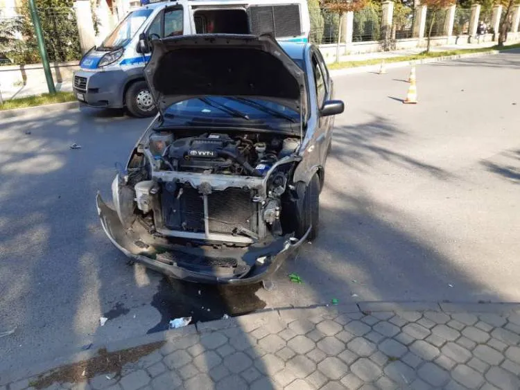 Zderzenie osobówki z motocyklem Nowy Sącz